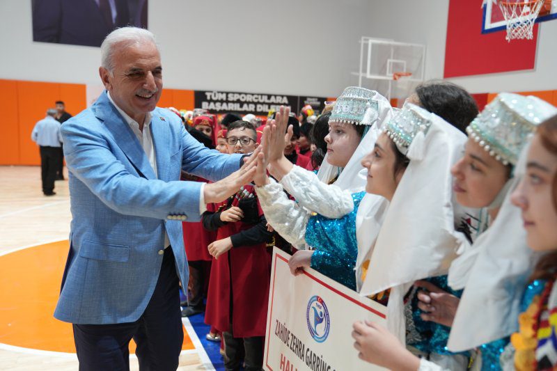 HALK OYUNLARI YARIŞMASINDA ÖDÜLLER SAHİPLERİNİ BULDU