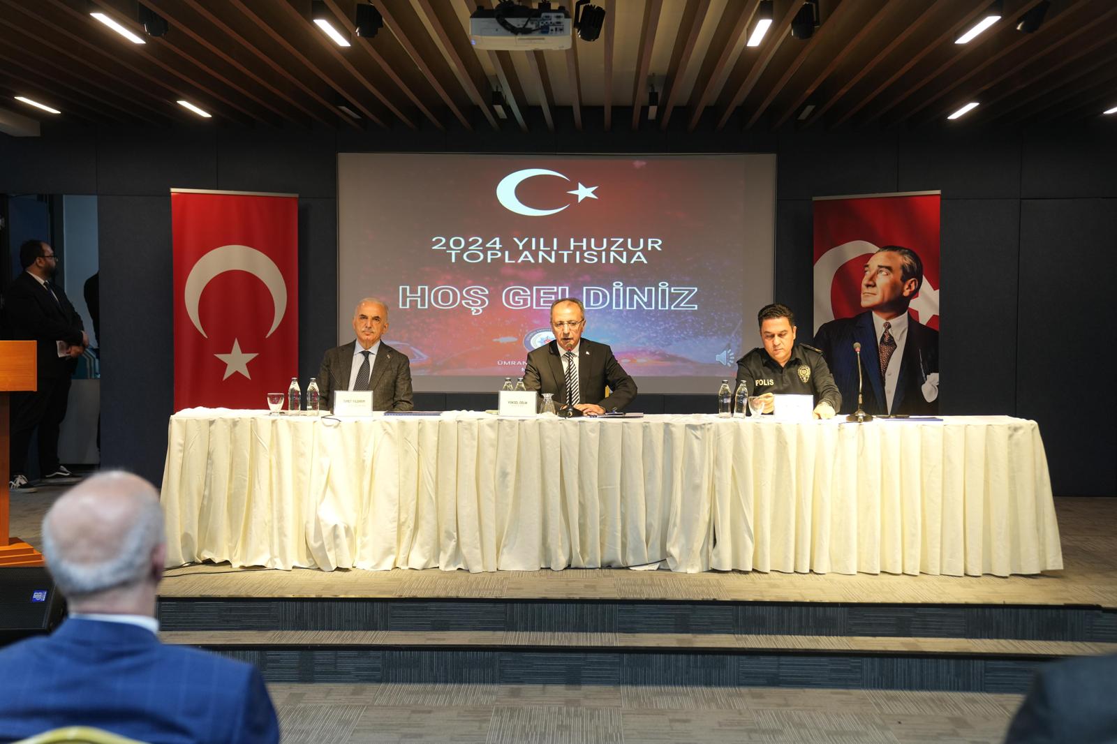 GELENEKSEL HUZUR TOPLANTISI ÜMRANİYE BELEDİYESİ’NDE GERÇEKLEŞTİ