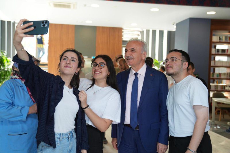 BAŞKAN YILDIRIM YKS’YE GİRECEK ÖĞRENCİLERE BAŞARILAR DİLEDİ