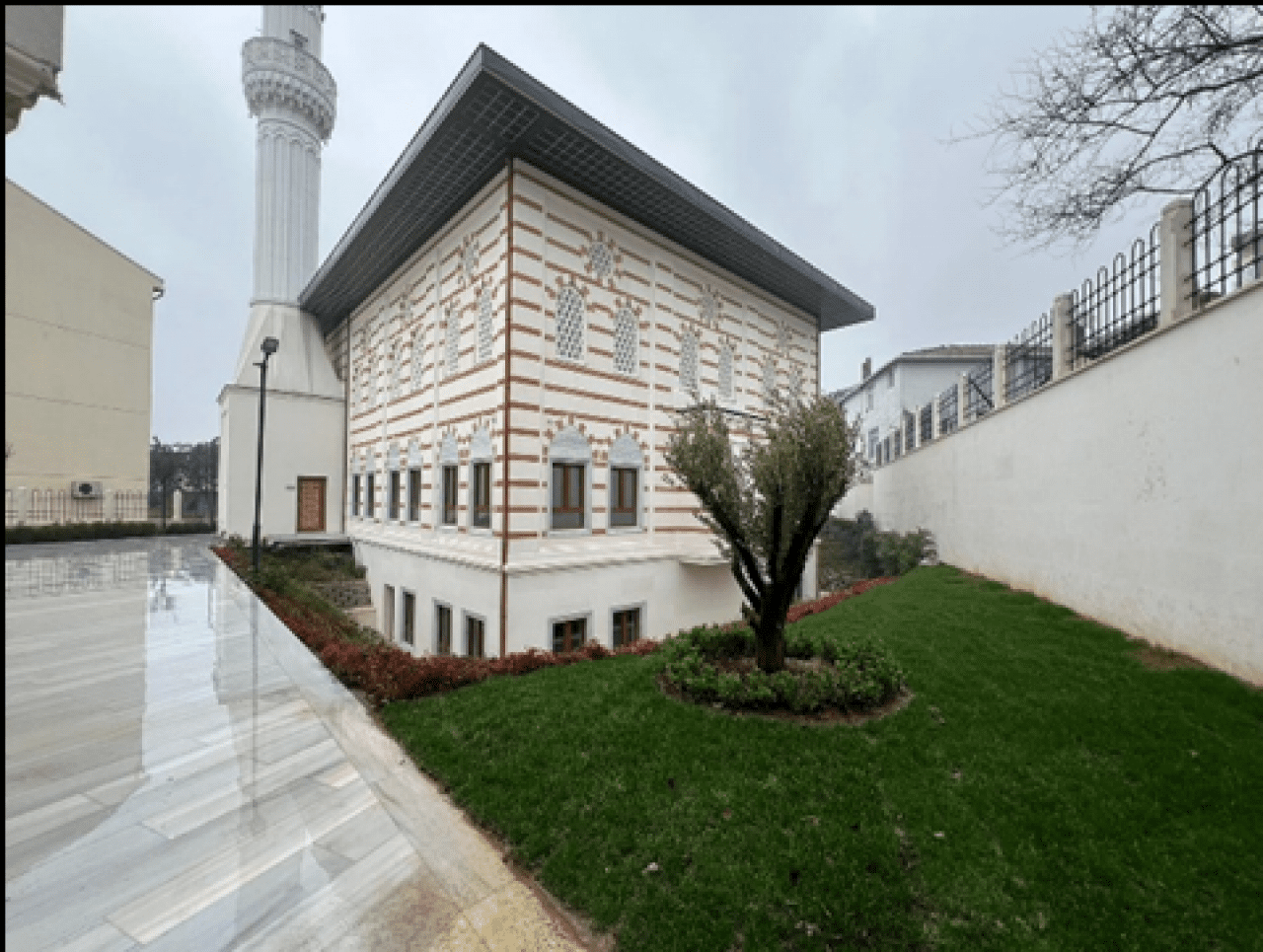 Sarıkaya Camii ve Şadırvan Binası