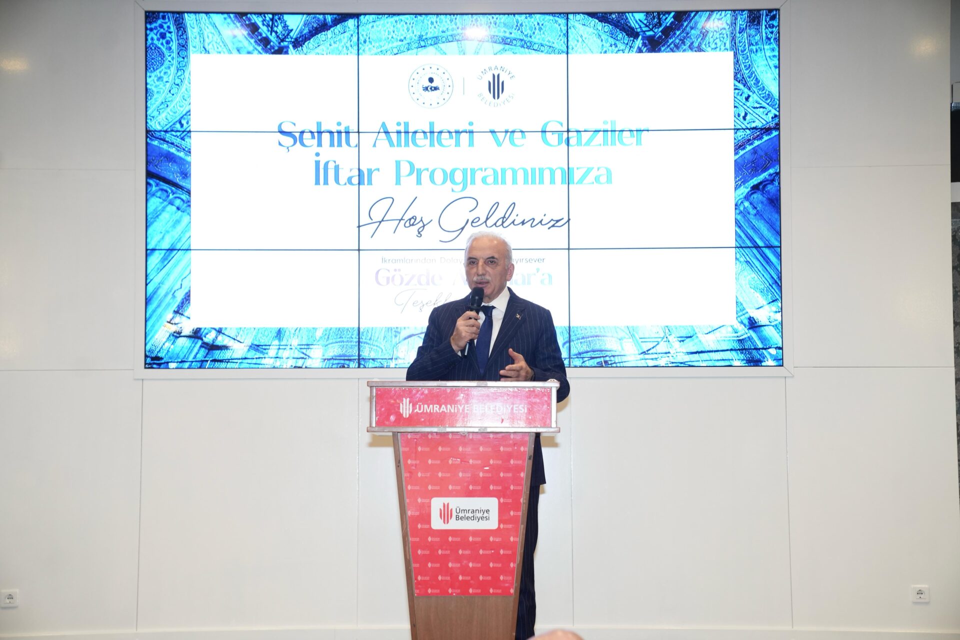 BAŞKAN YILDIRIM, ŞEHİT AİLELERİ VE GAZİLERLE İFTAR PROGRAMINDA BULUŞTU
