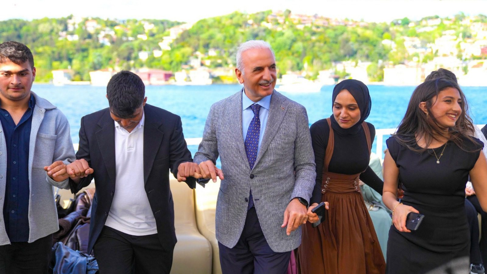 Boğaz'da Mezuniyet