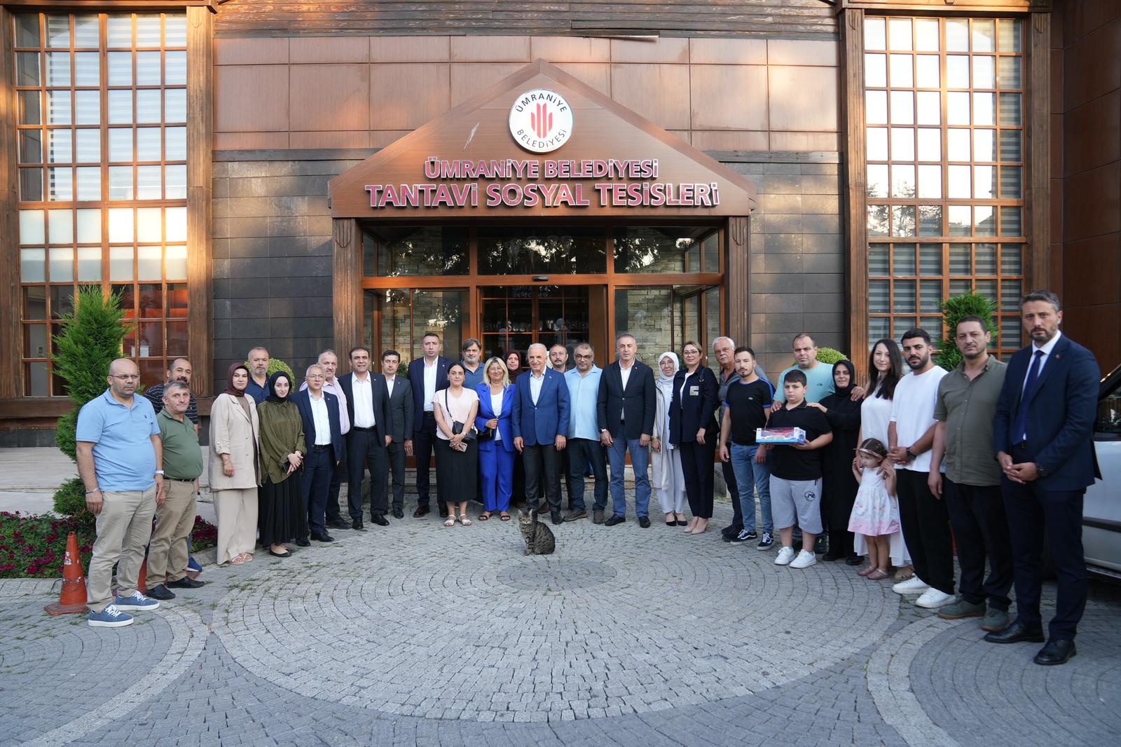 BAŞKAN YILDIRIM, 15 TEMMUZ GAZİLERİ VE ŞEHİT YAKINLARIYLA BİR ARAYA GELDİ