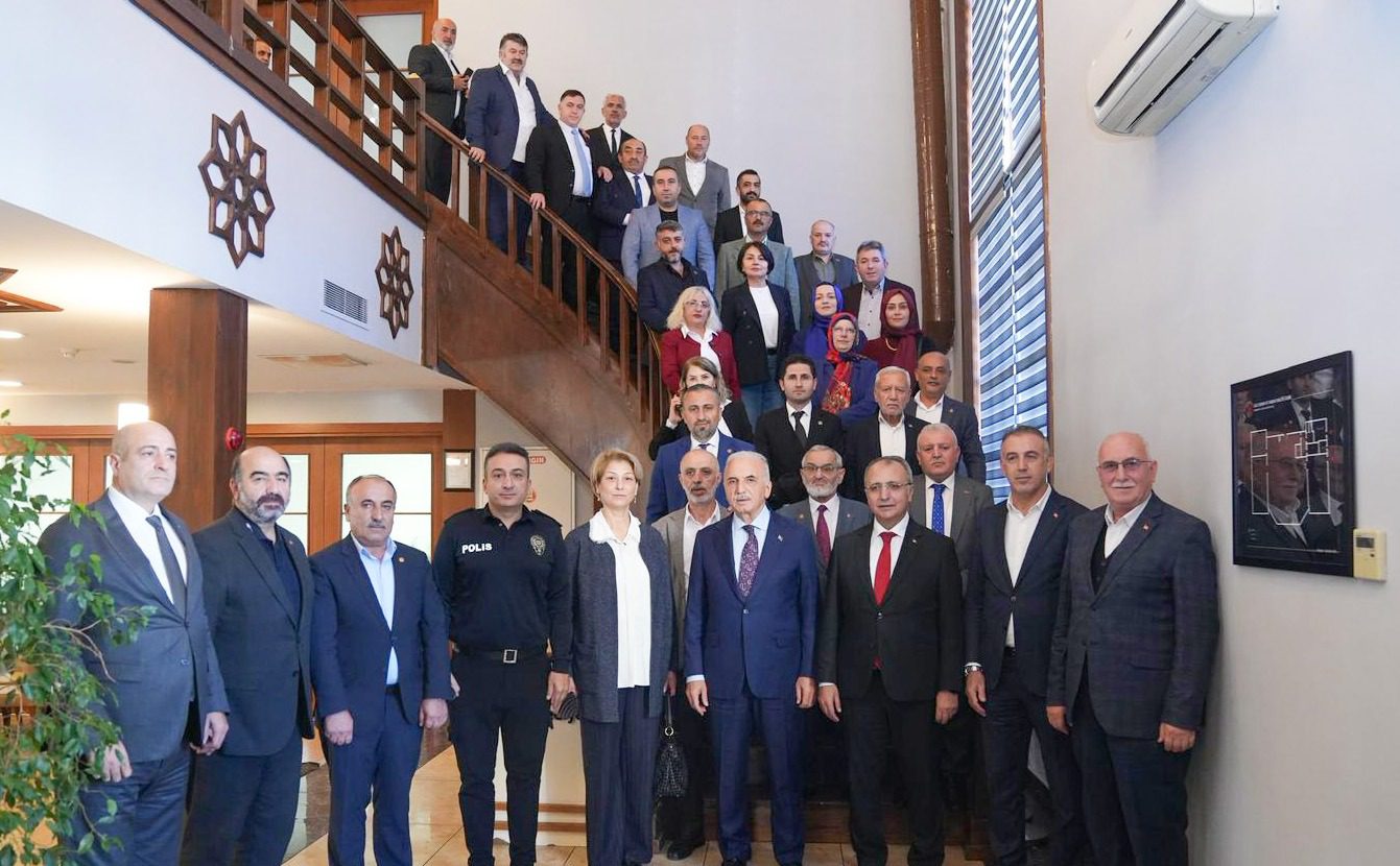 ÜMRANİYE’DE MUHTARLAR GÜNÜ ETKİNLİĞİ GERÇEKLEŞTİ