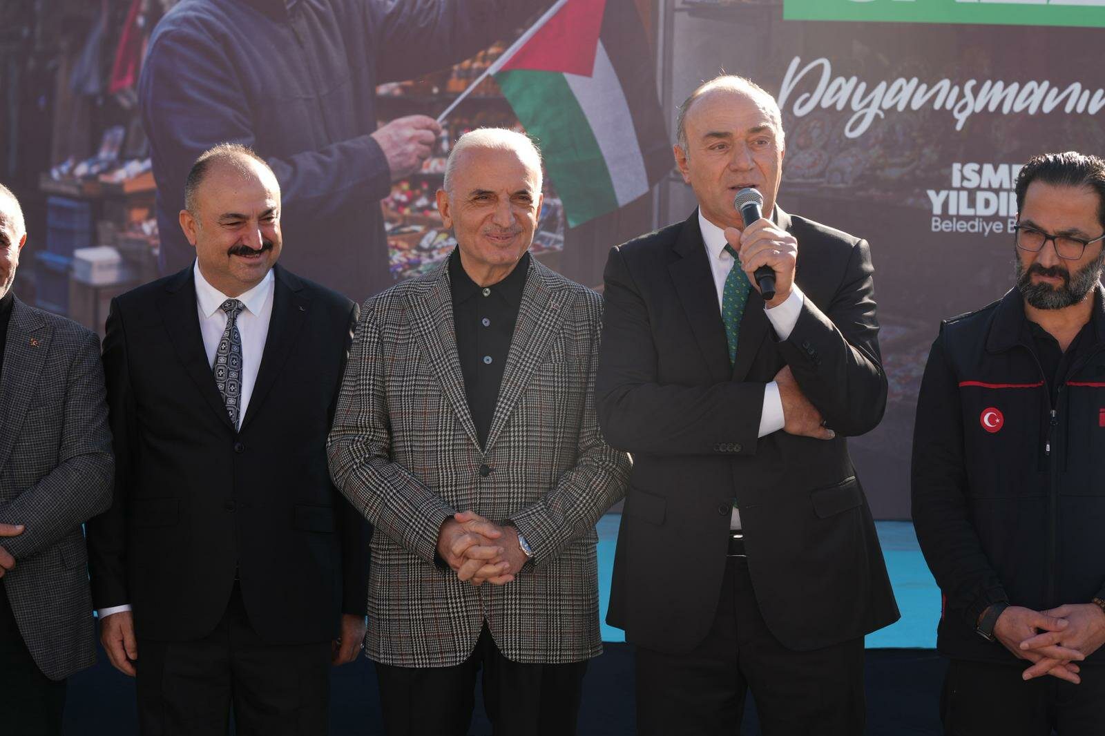 ‘’KAZANCIM GAZZE İÇİN” KAMPANYASI TANITIM PROGRAMI ÜMRANİYE’DE GERÇEKLEŞTİRİLDİ