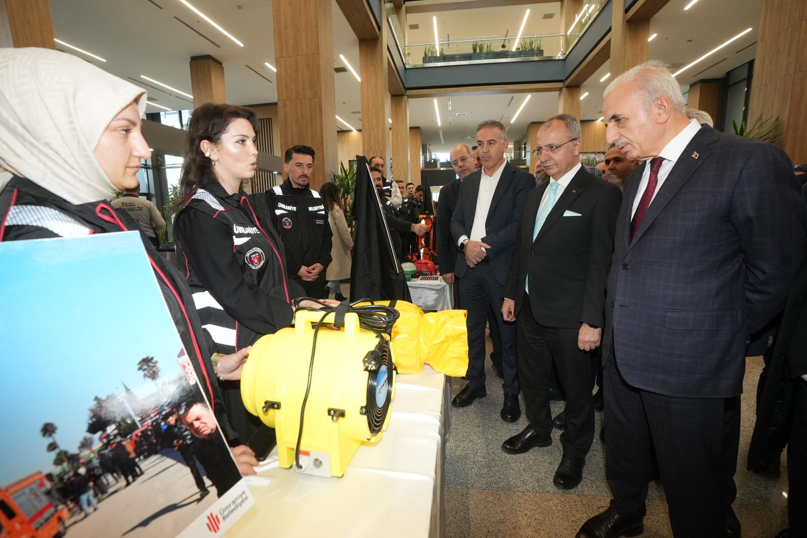 6 ŞUBAT DEPREMİ ÜÇÜNCÜ YIL DÖNÜMÜNDE SERGİ VE PROGRAMLA ANILDI