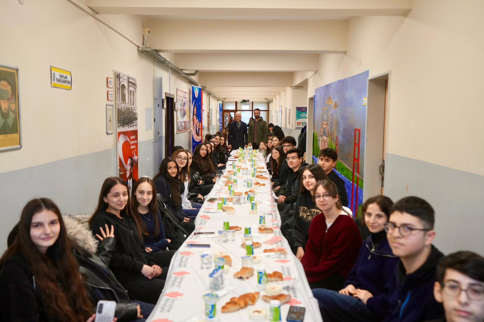 ÜMRANİYE’DE 20 BİN ÖĞRENCİYE İFTAR SOFRASI KURULUYOR