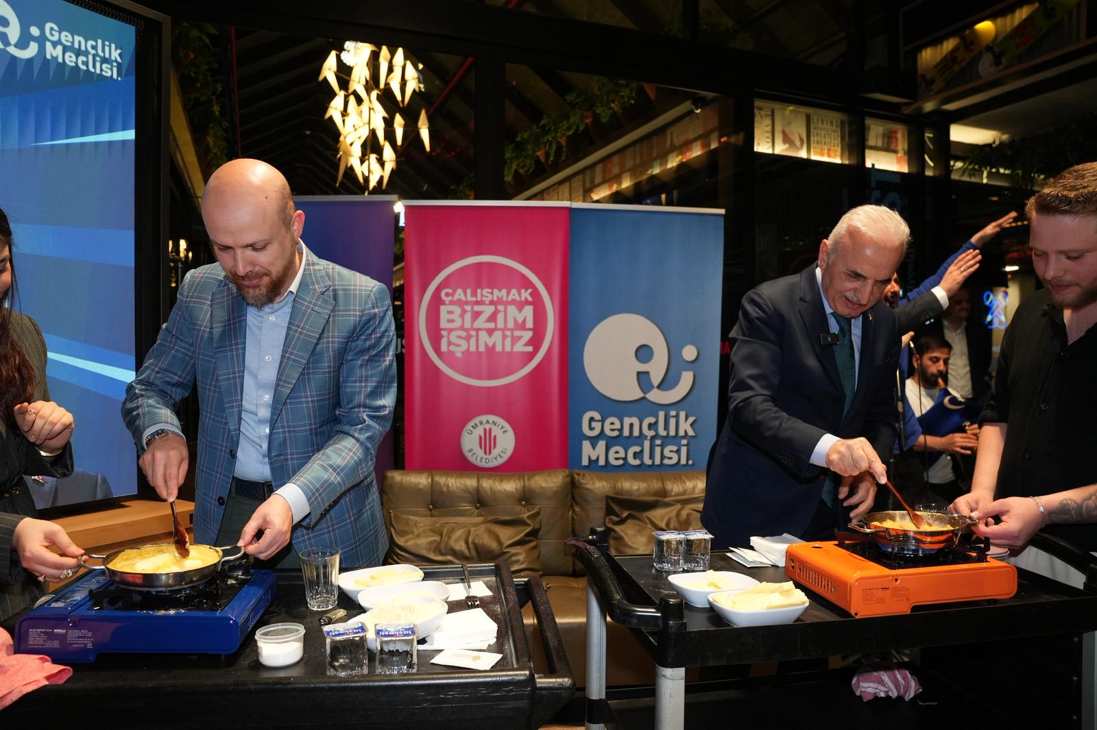 DÜNYA ETNOSPOR KONFEDERASYONU BAŞKANI NECMEDDİN BİLAL ERDOĞAN GENÇLERLE ÜMRANİYE’DE BULUŞTU