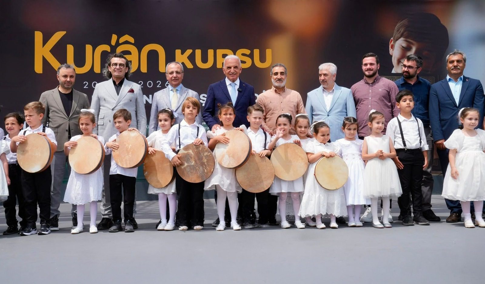 ÜMRANİYE’DE KIŞ DÖNEMİ KUR’AN KURSLARI COŞKULU BİR KAPANIŞ PROGRAMIYLA TAMAMLANDI